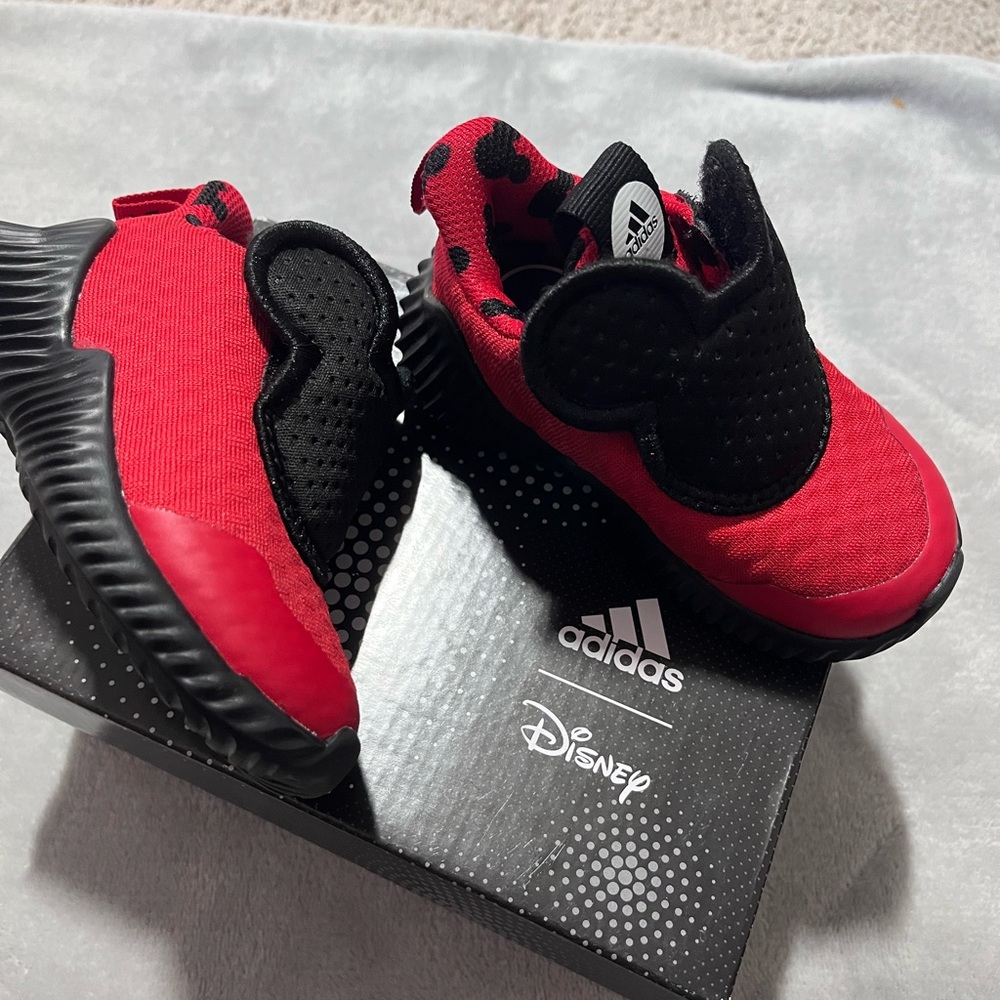 Adidas Kids Red Mickey Mouse